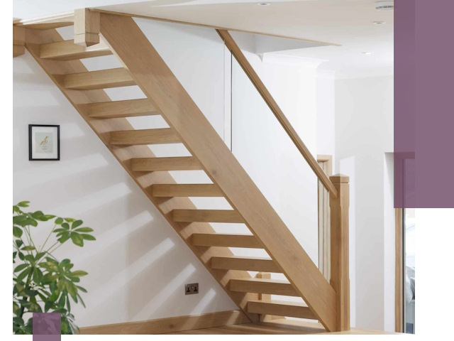 Изготовление деревянных лестниц под ключ в Курганинске для дома