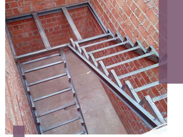 Монтаж металлических лестниц под ключ в Курганинске быстро и качественно