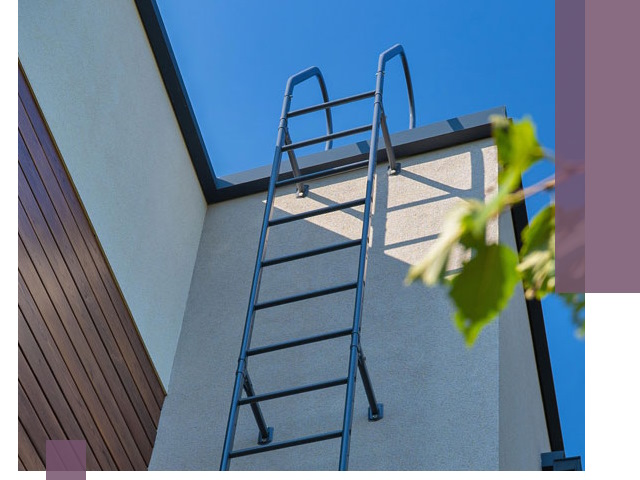 Лестницы на крышу в Курганинске — изготовление, монтаж, демонтаж