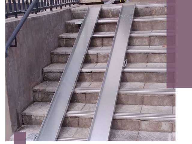 Демонтаж откидных пандусов профессионально в Курганинске