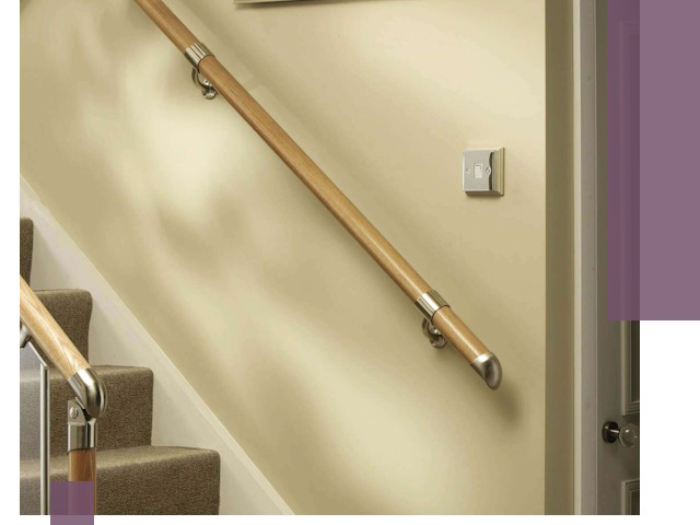 Монтаж пристенных поручней профессионально в Курганинске