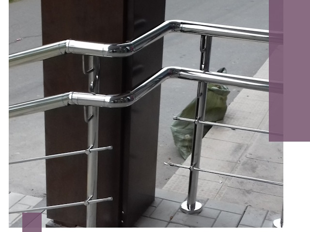 Монтаж поручней из нержавеющей стали в Курганинске качественно и быстро